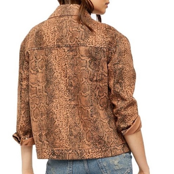 Free People Trucker Denim Jacket Womens size small snake print - Picture 4 of 13
